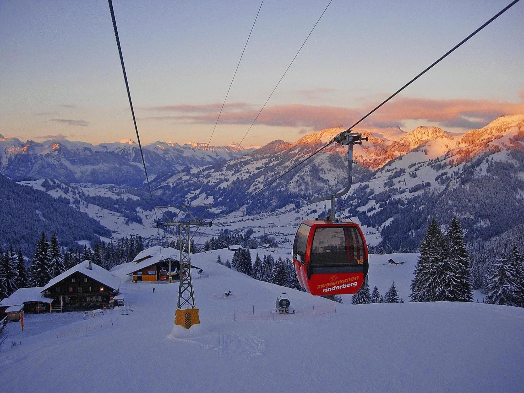 Sonnegg Hotel Zweisimmen Eksteriør billede