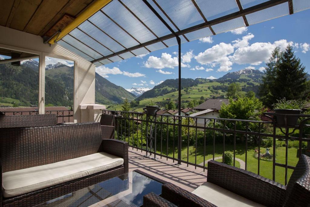 Sonnegg Hotel Zweisimmen Eksteriør billede